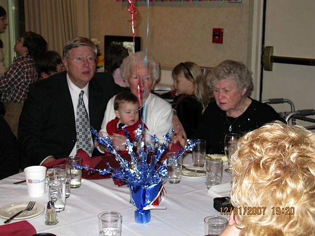 AUNT JANE'S 90TH BDAY 063