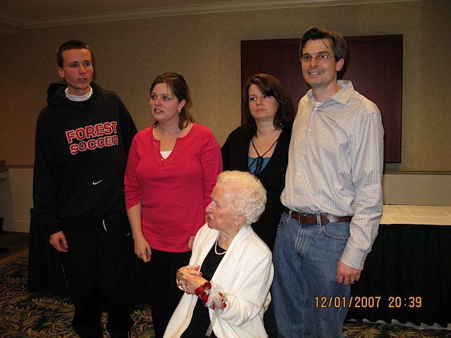AUNT JANE'S 90TH BDAY 112